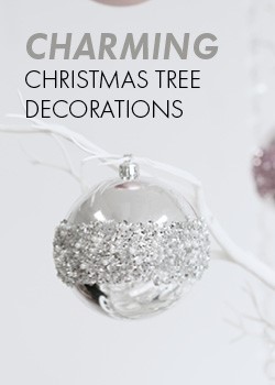 xmas tree decorations 