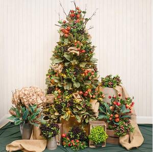 A season of feasting and fruitfulness, celebrate Christmas in your home with our Fruitful Festivity Christmas Tree. Crowned with gumnuts, apples, berries, and more, this cornucopia of a tree wears garlands of magnolia foliage and pleated hessian for a naturalistic flourish 🎄

If you would like to recreate this fruitful tree, please follow our DIY Projects by searching KI.2360.

.
.
#kochandco #kochinspo #christmastrees #christmastreedecorating #christmastreesofinstagram