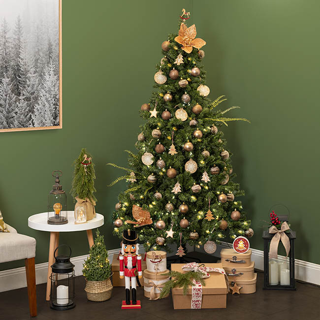 Natural Christmas Tree | Past DIY Projects | Koch & Co